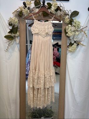 Trish Scully Lace-Trim Slip Dress in cream